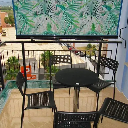 Piso Con Estilo Cerca De La Playa *